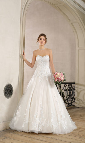 Tres Chic 9340
