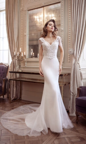 Elisabeth Grace 9296